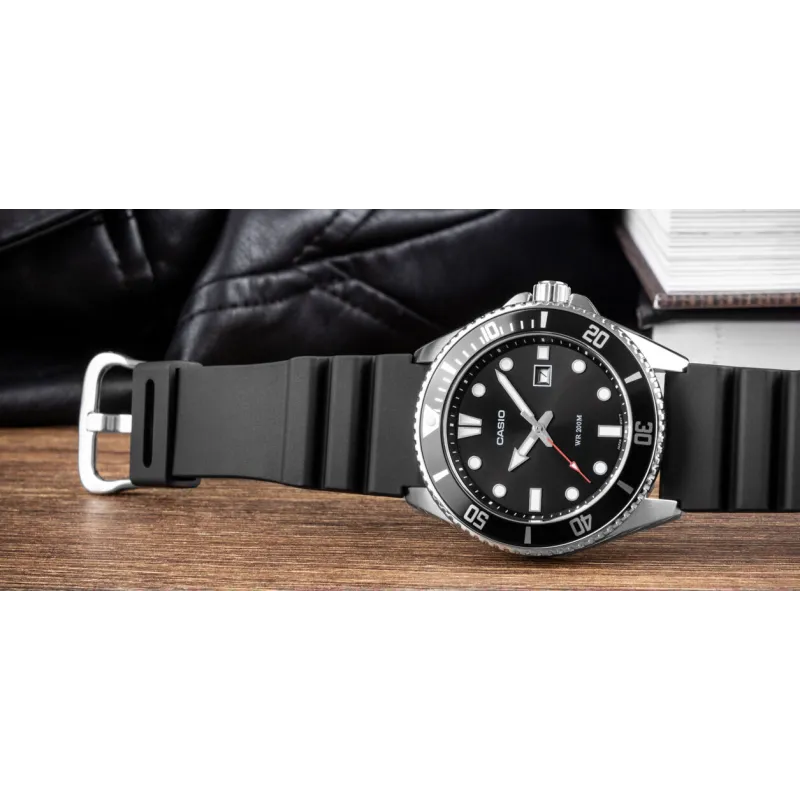 Casio Duro MDV-107-1A1VEF - orola