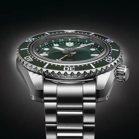 Orologi Seiko "Verde Marino" Marinemaster 200 GMT SPB381J1